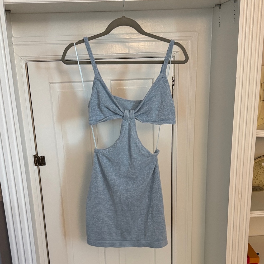 Elegant Blue Sleeveless Dress